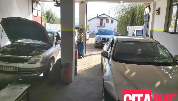 Autoservice - Crni - Бел Камен