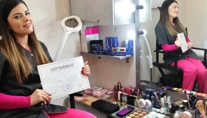 Beauty Studio Mirror - Струмица 2400
