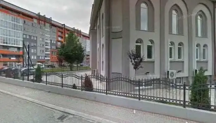 Dzhamija Chair Ulichen Prikaz I 360deg - Скопје