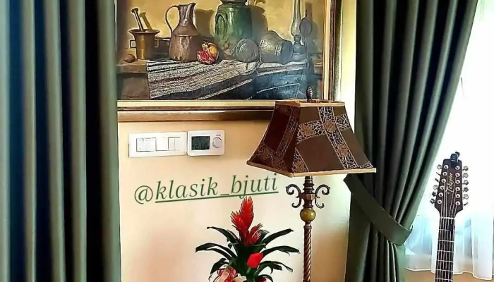 Klasik Bjuti Od Sopstvenikot - Струмица