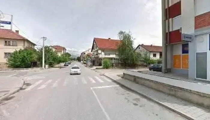 Mozzart Oblozhuvalnitsa Ulichen Prikaz I 360deg - Струмица