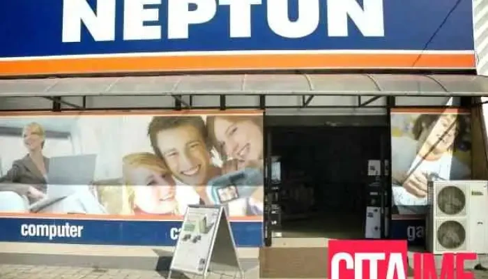 Neptun   Stadion Od Sopstvenikot - Скопје