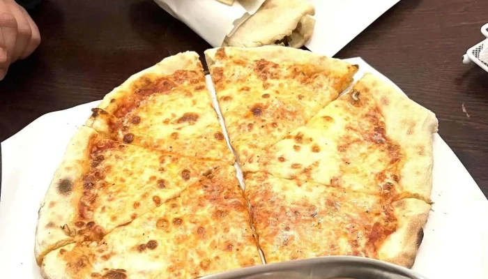 Pizza Calabria Ohrid and Ohridski Doner - Охрид 6000
