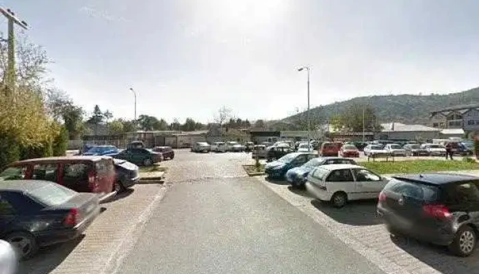 Pzu Ordinacija Po Opsta Medicina D R Ana Sie - Скопје