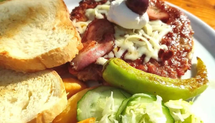 Restoran Pitserija Shizik Khrana I Pijalatsi - Makedonska Kamenitsa