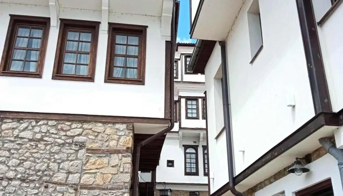 Национална работилница за рачна изработка на хартија Охрид - Охрид 6000